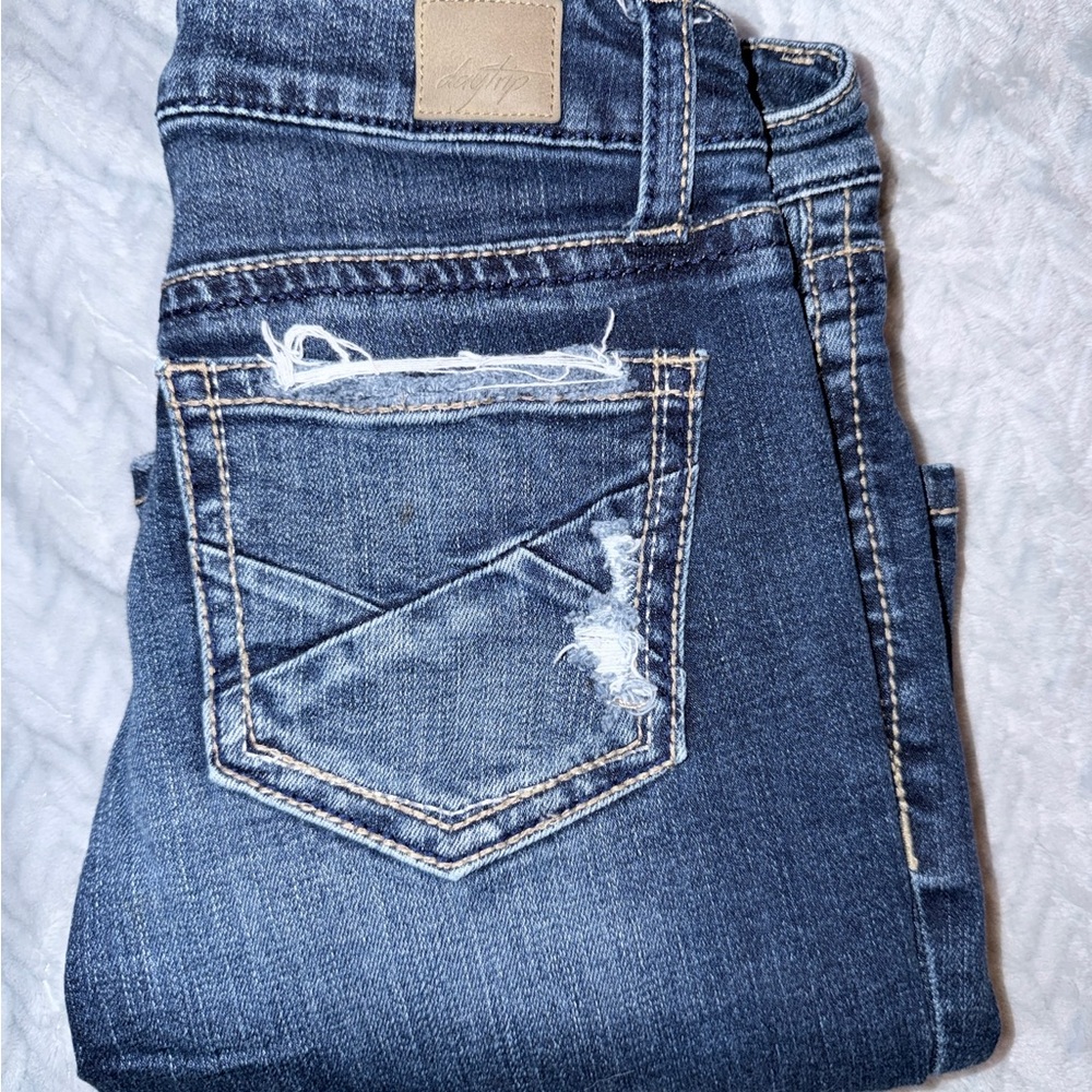 Daytrip Blue Distressed Women Jeans